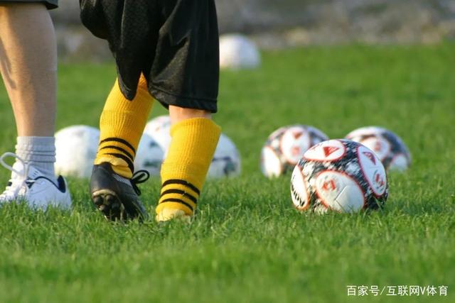 分析新援布里奇斯与肯纳德的场上表现与战术配合